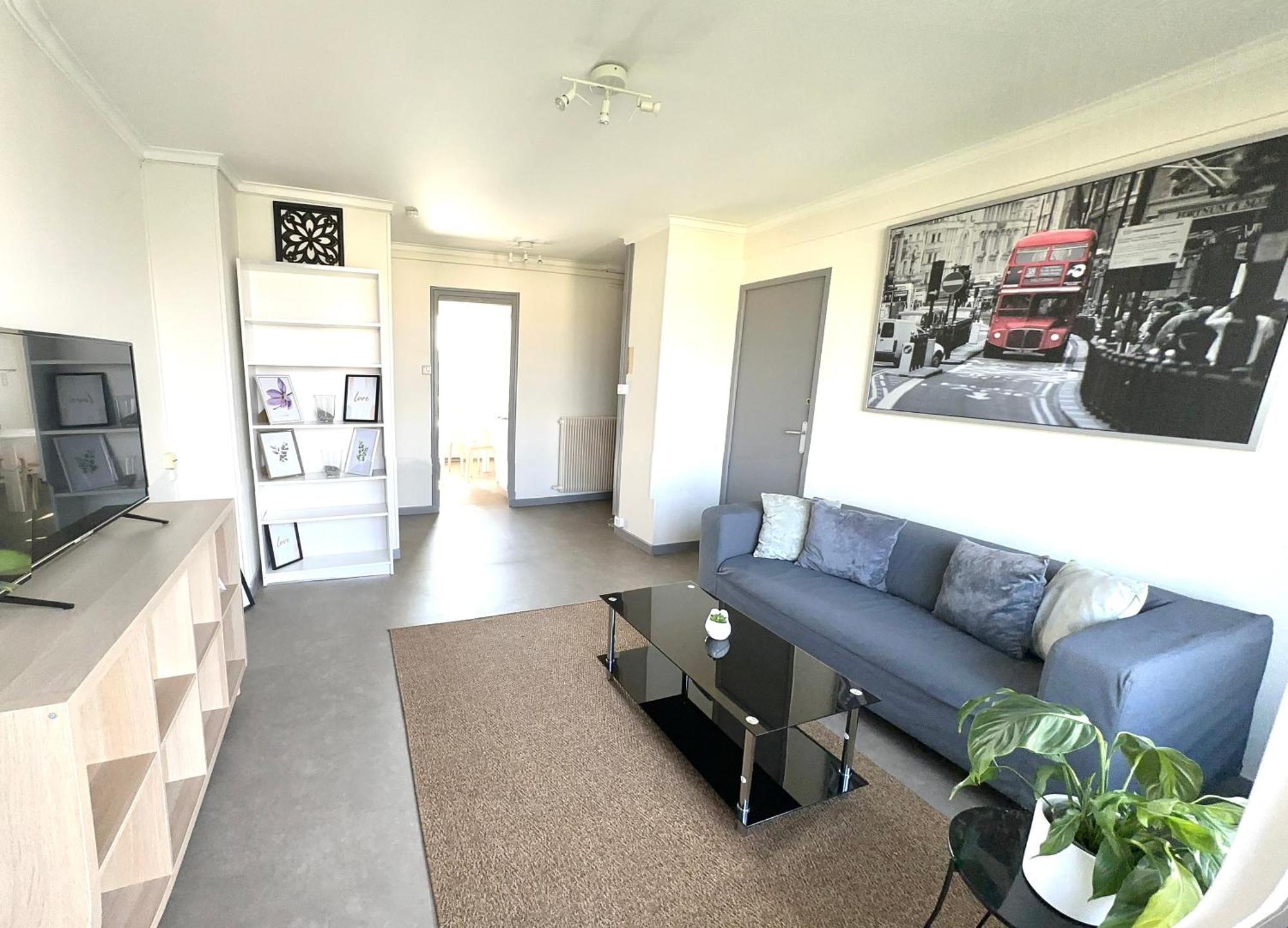 Grand Appartement Bron Centre Proche Eurexpo Et Groupama Eksteriør billede
